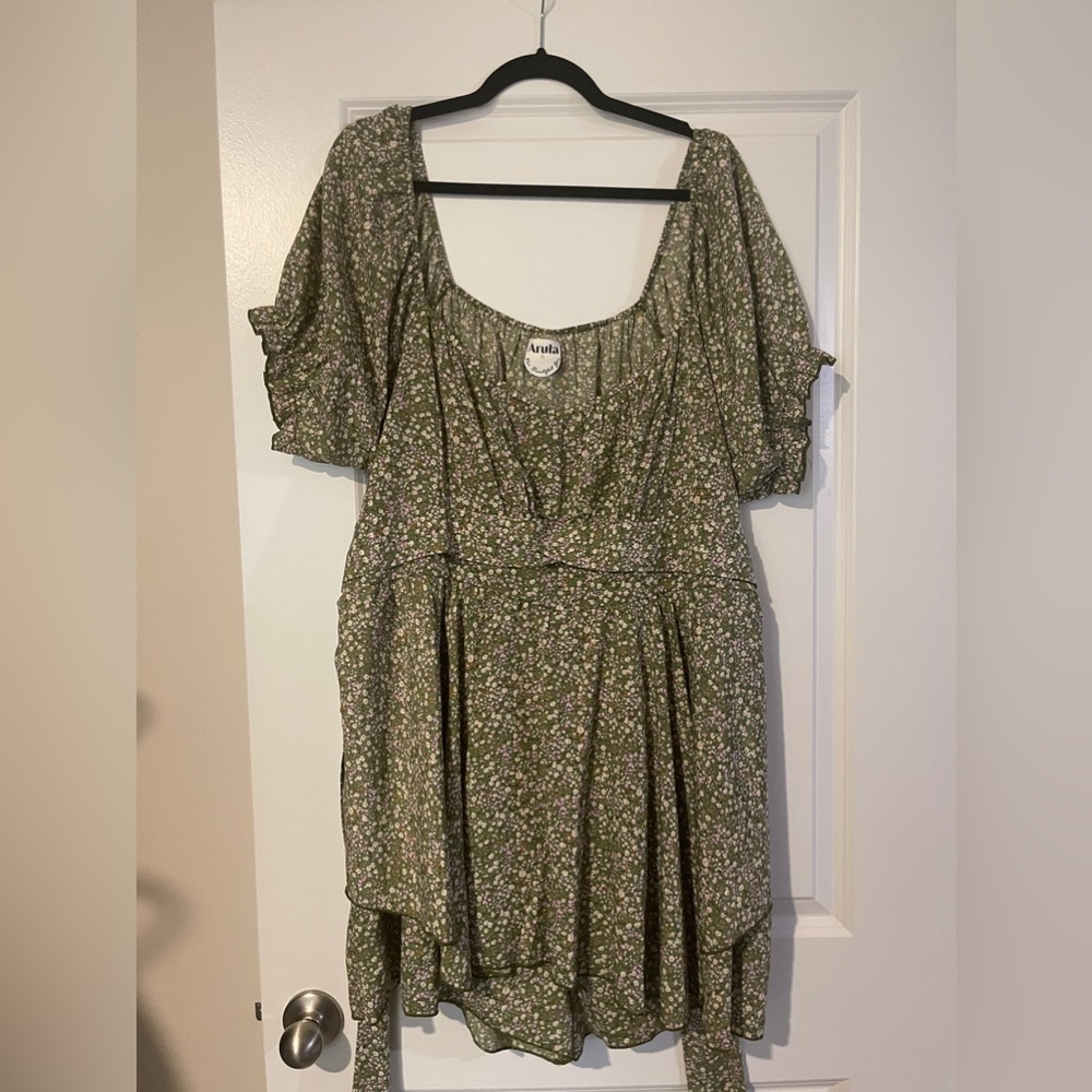 Arula romper